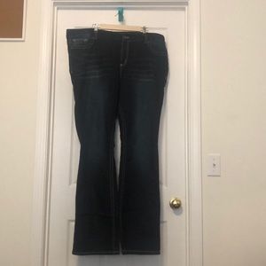 Maurices jeans